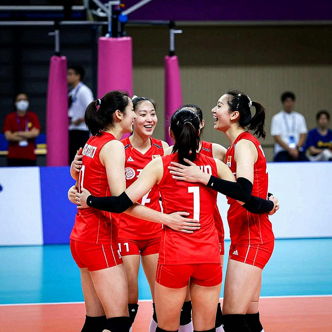 Asian Championship Bóng Chuyền Nam Nam: Thái Lan Đè Bẹp Qatar, Đội Trẻ 13 Tuổi Làm Nổi Tiếng Toàn Châu Á