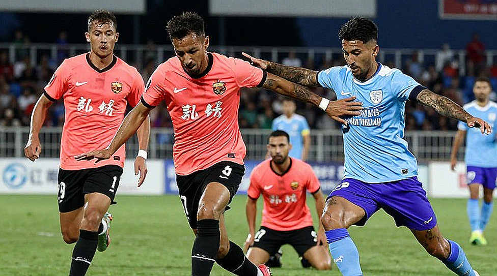 Fiorentina sa thải Fabio Grosso: Bài học về sự kiên nhẫn trong bóng đá hiện đại Fiorentina sa thải Fabio Grosso: Bài học về sự kiên nhẫn trong bóng đá hiện đại