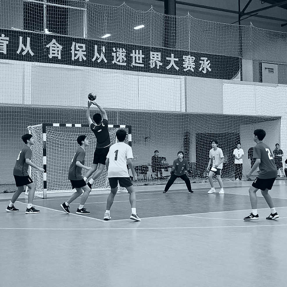 Phân tích sâu về bơi lội: Thiếu dữ liệu dẫn đến không thể tạo tin tức thể thao