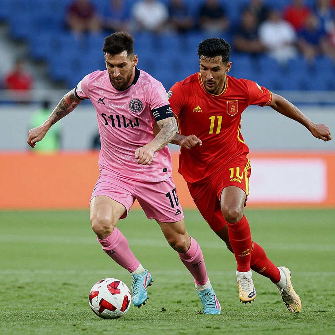 Bóng đá Việt Nam qua chín chiều phân tích: V.League đang đứng ở đâu trên bản đồ khu vực?