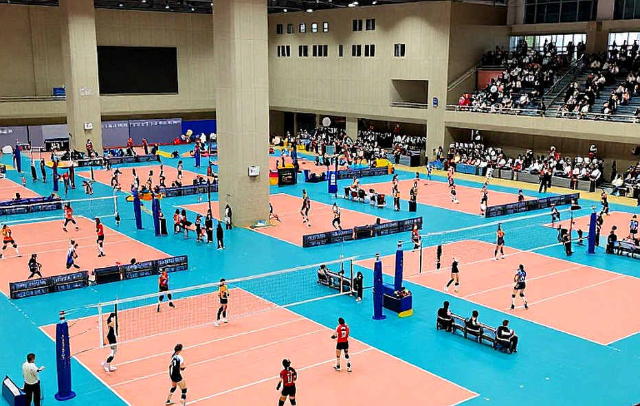 Nebraska số 1 trong Top 16 đầu tiên của NCAA: khi bảng thành tích che giấu trọng số lịch thi đấu