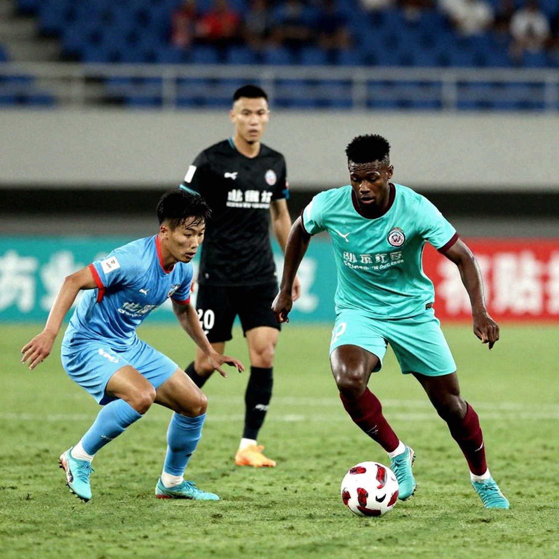 Yang Min-hyuk và Tottenham: Đọc thương vụ 4,5 triệu USD qua ba lớp hợp đồng, quan hệ và dòng tiền